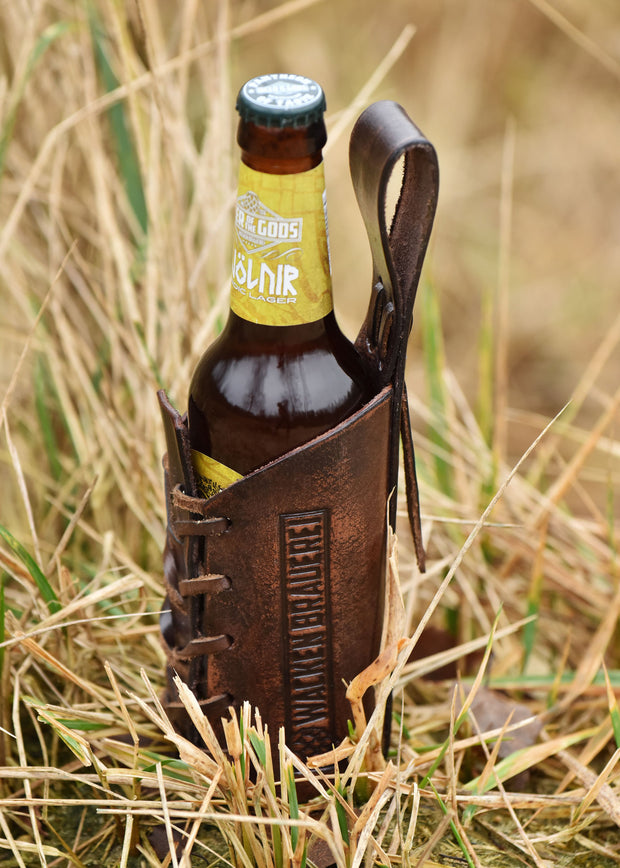 Nahkainen pulloteline vyölle 0,33 l pulloille, logolla – Wacken Brewery
